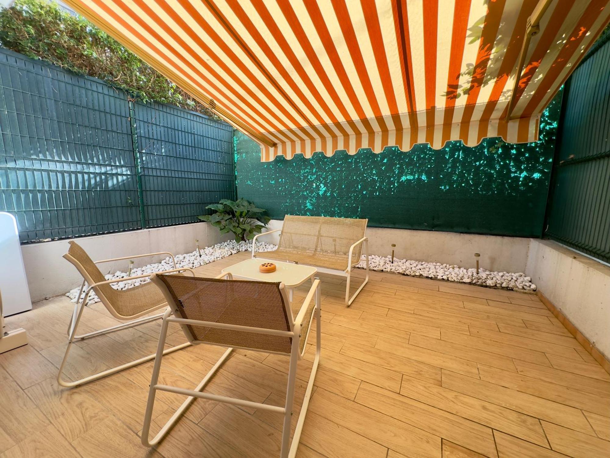 Evasion Boheme - Studio Avec Terrasse Au Coeur De Cannes Exterior foto
